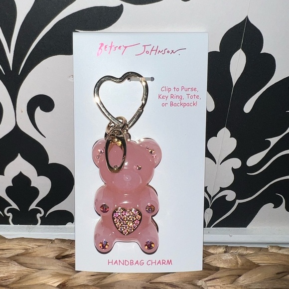 NEW Betsey Johnson Gummy Bear Purse/Backpack/Key Chain Charm In Pink - Picture 5 of 5